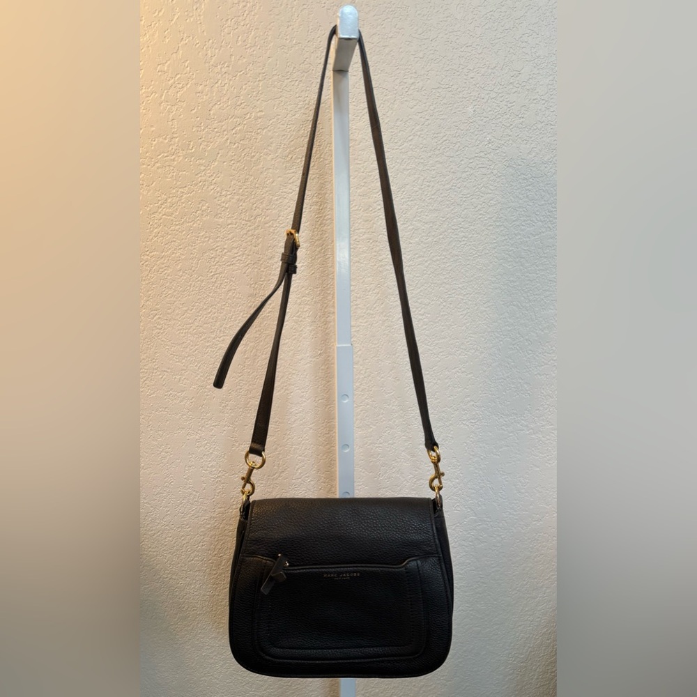 Marc Jacobs Saddle bag, crossbody black with gold hardware